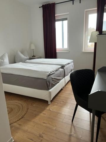 Guest House Altes Forstamt Eberswalde-Finow Esterno foto
