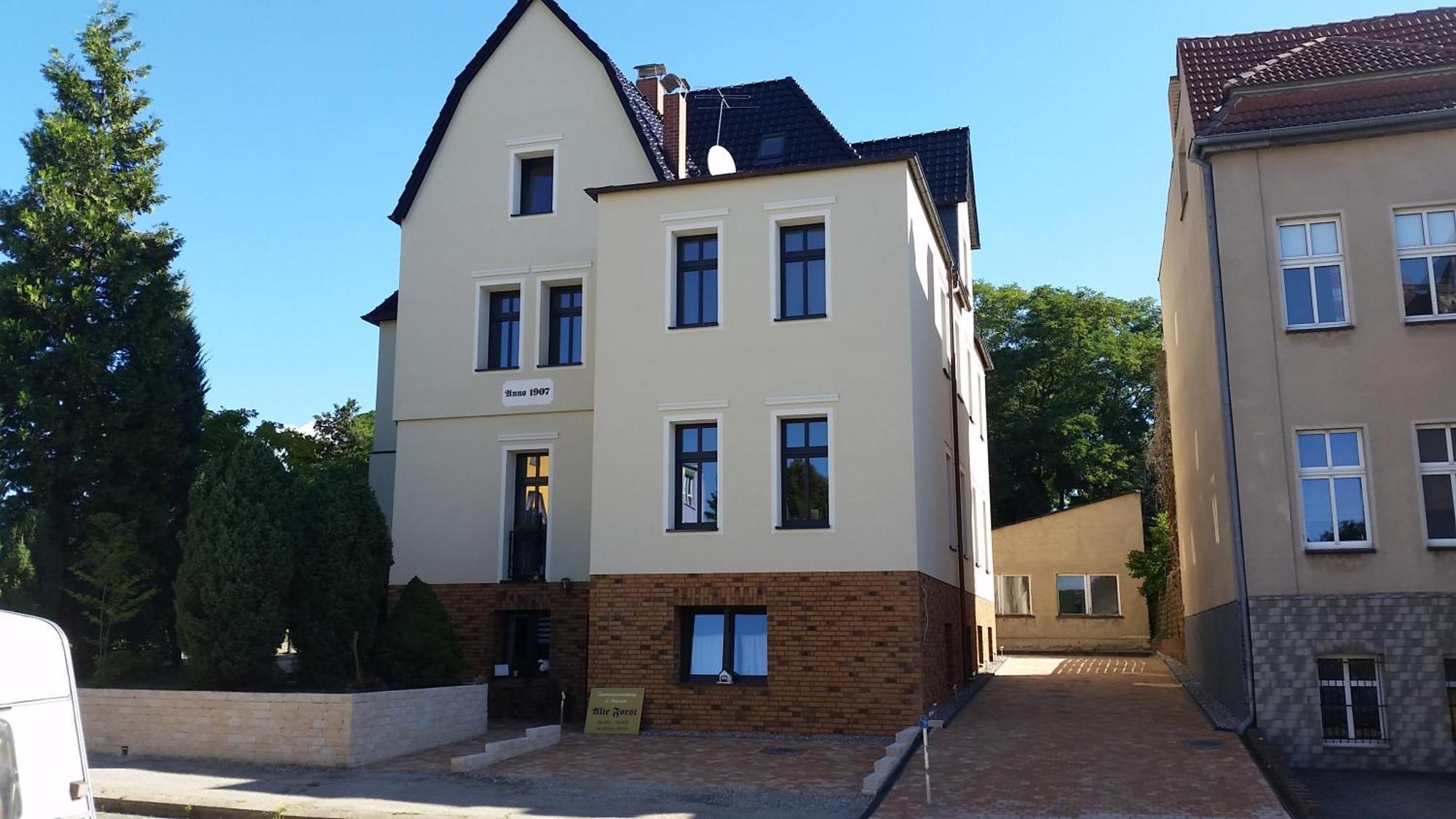 Guest House Altes Forstamt Eberswalde-Finow Esterno foto