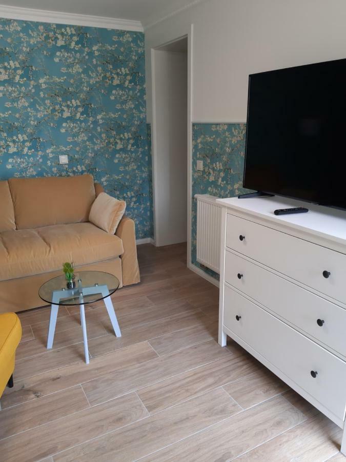 Guest House Altes Forstamt Eberswalde-Finow Esterno foto